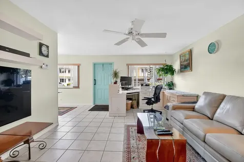 3320 Lake Osborne Drive Lake Worth Beach FL 33461
