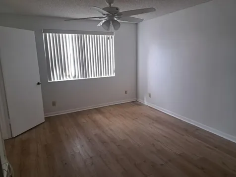 2711 Nw 104th Avenue Sunrise FL 33322