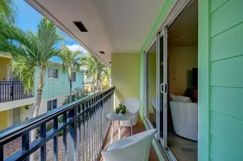 45 SE 7th Avenue Delray Beach FL 33483