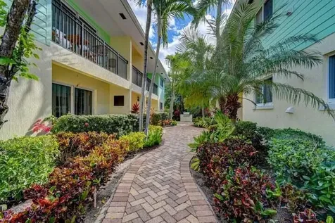45 SE 7th Avenue Delray Beach FL 33483