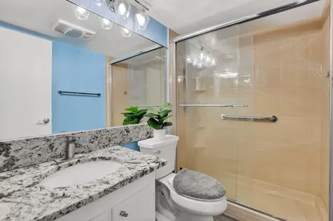 262 Ventnor R Deerfield Beach FL 33442