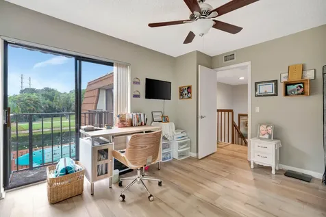 148 Heritage Way West Palm Beach FL 33407
