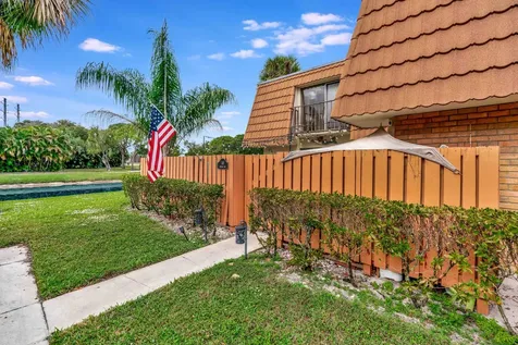 148 Heritage Way West Palm Beach FL 33407