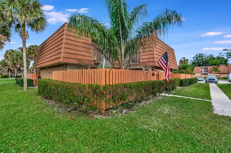 148 Heritage Way West Palm Beach FL 33407