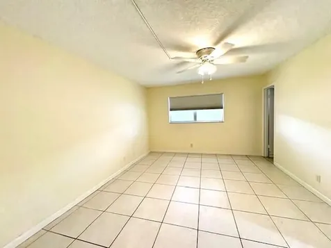 116 Oxford 400 West Palm Beach FL 33417