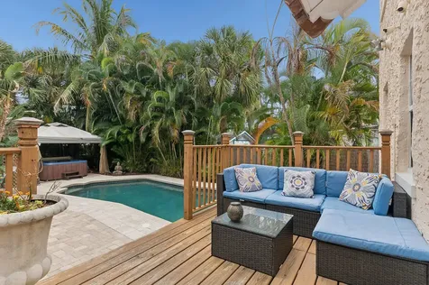 24 S Ocean Breeze Lake Worth Beach FL 33460