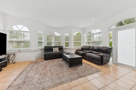 24 S Ocean Breeze Lake Worth Beach FL 33460