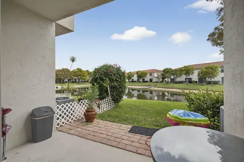 4147 Napoli Lake Drive Riviera Beach FL 33410