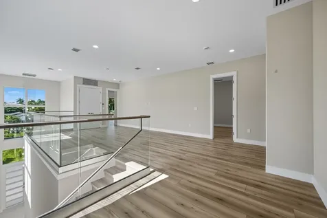 827 N Lake Avenue Delray Beach FL 33483