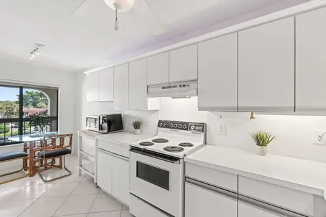 5380 Cedar Lake Drive Boynton Beach FL 33437