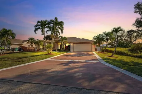 518 Sw Ray Avenue Port Saint Lucie FL 34983