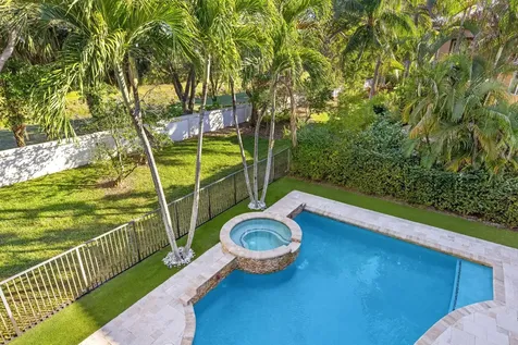 17606 Circle Pond Court Boca Raton FL 33496