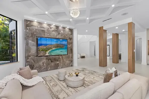 17606 Circle Pond Court Boca Raton FL 33496