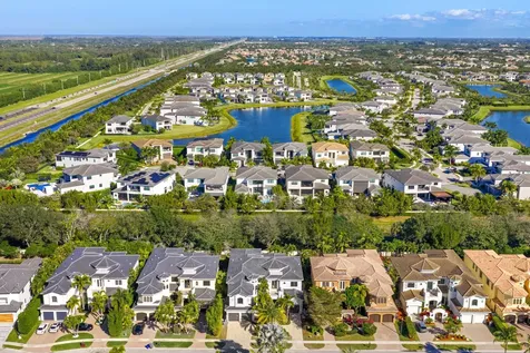 17606 Circle Pond Court Boca Raton FL 33496