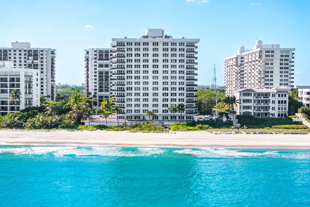 2066 N Ocean Boulevard Boca Raton FL 33431