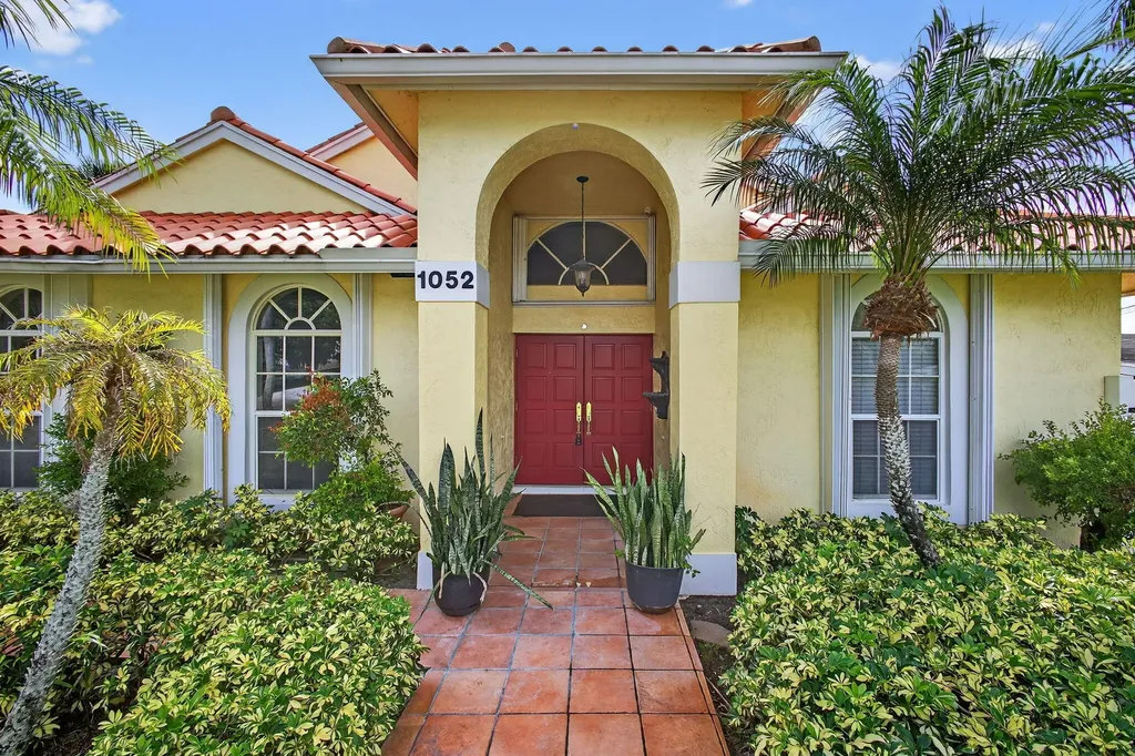 1052 W Shore Drive West Palm Beach FL 33406