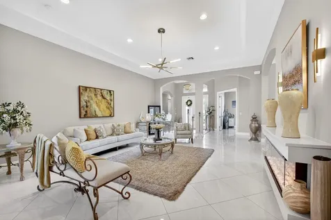 8964 Sw Matilda Way Port Saint Lucie FL 34987