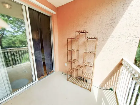 2204 Myrtlewood Circle Palm Beach Gardens FL 33418