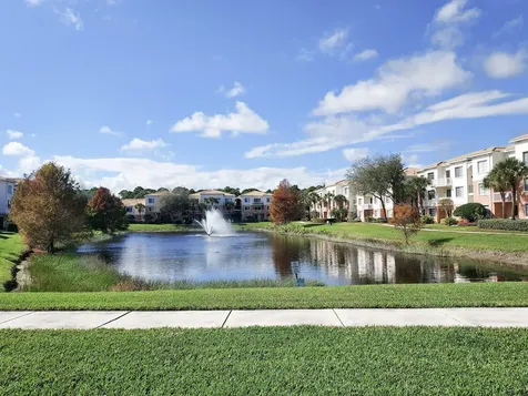 2204 Myrtlewood Circle Palm Beach Gardens FL 33418