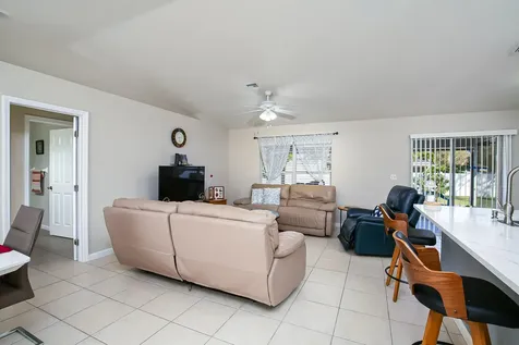 2065 Sw Gemini Lane Port Saint Lucie FL 34984