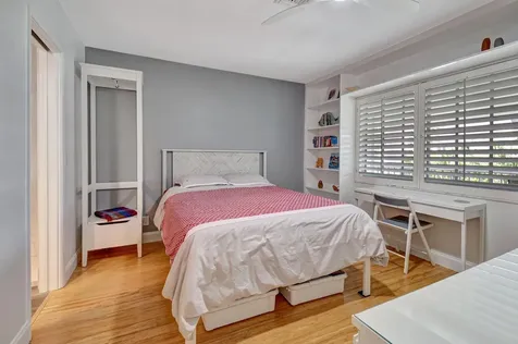 201 Venetian Drive Delray Beach FL 33483