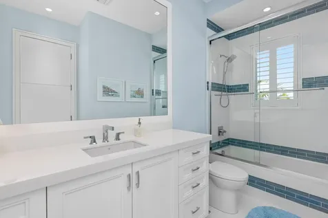 863 Enfield Street Boca Raton FL 33487