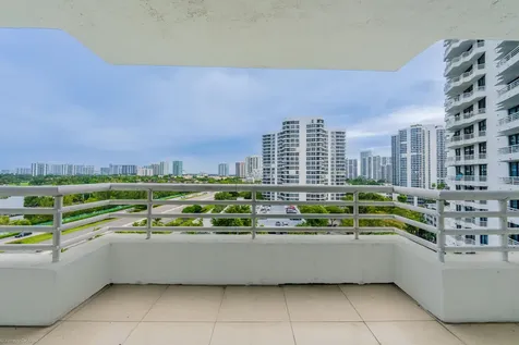 3300 NE 192 Street Aventura FL 33180