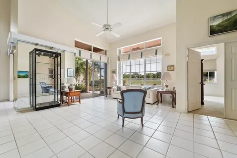 12866 Touchstone Place Palm Beach Gardens FL 33418