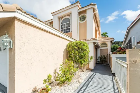 12866 Touchstone Place Palm Beach Gardens FL 33418