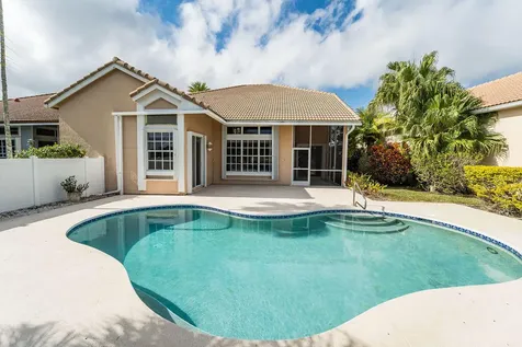 12866 Touchstone Place Palm Beach Gardens FL 33418