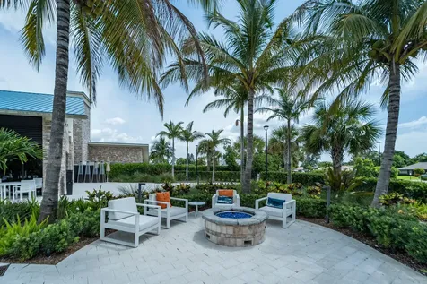 12866 Touchstone Place Palm Beach Gardens FL 33418