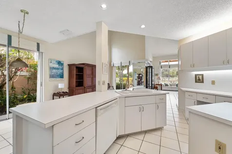 12866 Touchstone Place Palm Beach Gardens FL 33418
