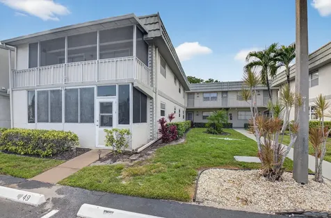 212 Monaco Way Delray Beach FL 33446