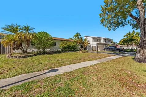 5313 Sw 103rd Avenue Cooper City FL 33328