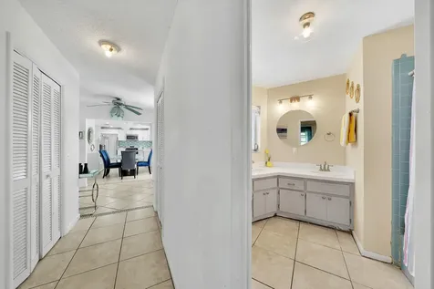 213 Se Eyerly Avenue Port Saint Lucie FL 34983