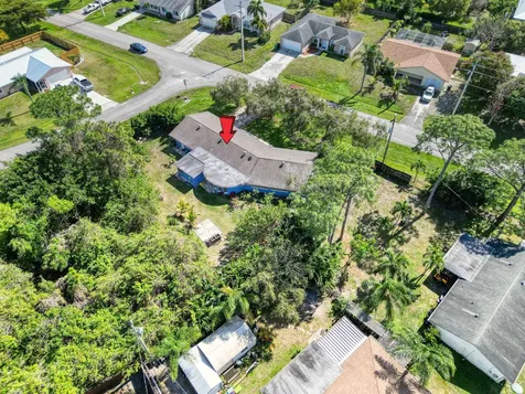 213 Se Eyerly Avenue Port Saint Lucie FL 34983
