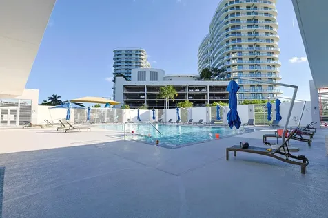 15051 Royal Oaks Lane North Miami FL 33181