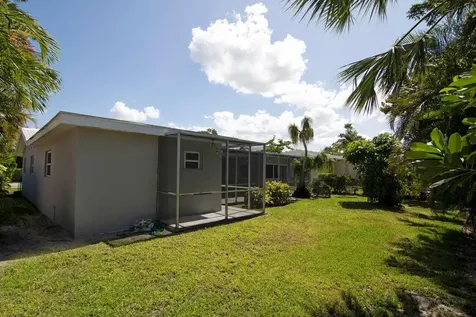 8 Wellesley Drive Lake Worth Beach FL 33460