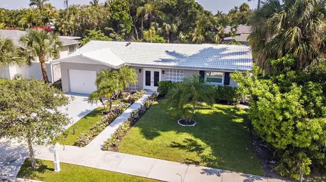 8 Wellesley Drive Lake Worth Beach FL 33460