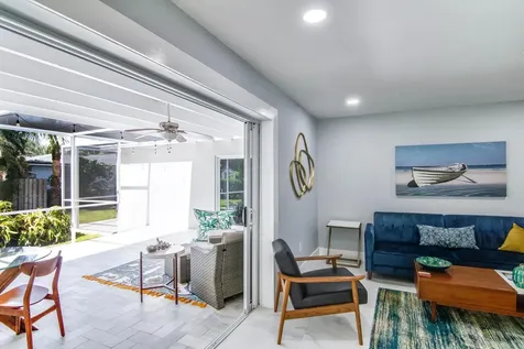 8 Wellesley Drive Lake Worth Beach FL 33460