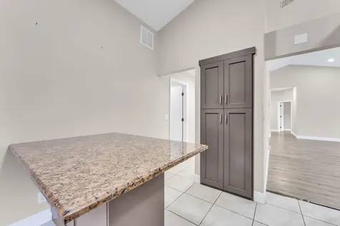 10185 Grove Lane Cooper City FL 33328