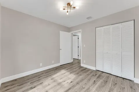 10185 Grove Lane Cooper City FL 33328