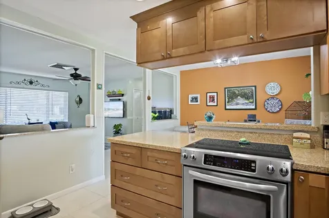 9464 Se Saturn Street Hobe Sound FL 33455
