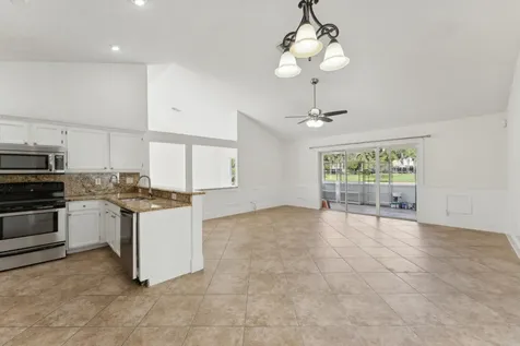 3855 Sabal Lakes Road Delray Beach FL 33445