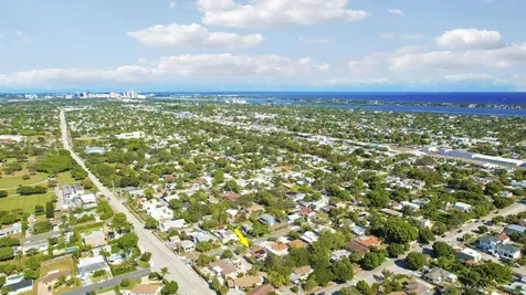 832 Lytle Street West Palm Beach FL 33405