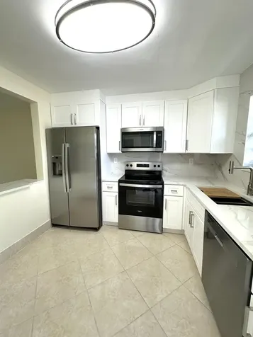 9440 Sw 8th Street Boca Raton FL 33428