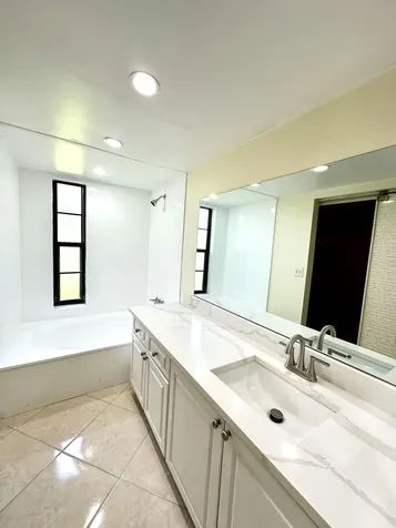 9440 Sw 8th Street Boca Raton FL 33428