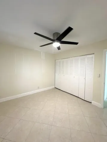 9440 Sw 8th Street Boca Raton FL 33428