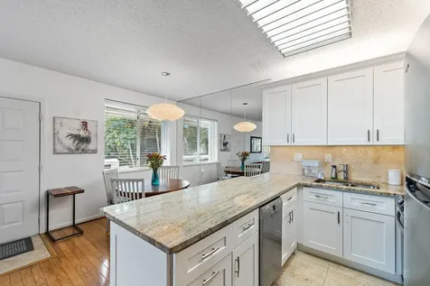 353 S Us Highway 1 Jupiter FL 33477