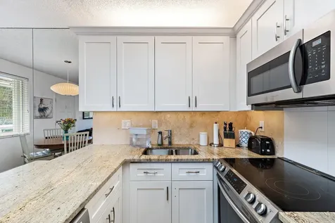 353 S Us Highway 1 Jupiter FL 33477